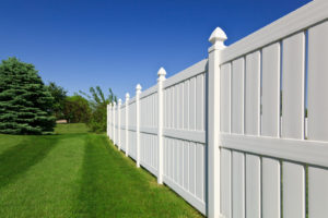 Discover why so many homeowners choose vinyl fencing.