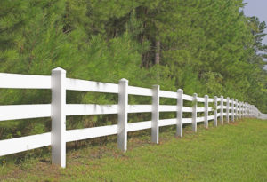 How to Pick Out the Right Fence Style