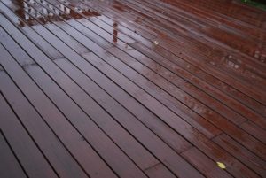 5 Signs that You Need to Install a New Deck
