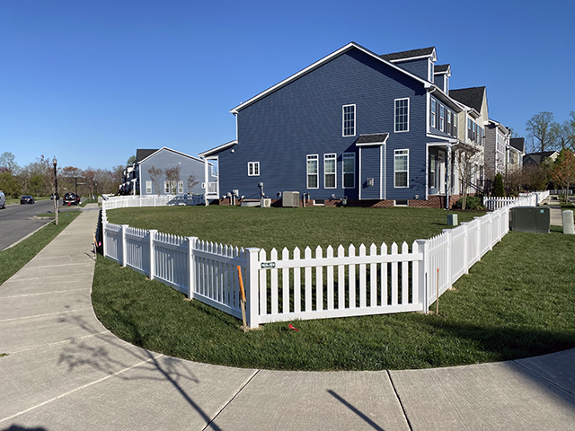 5 Benefits of Residential Vinyl Fencing eastern shore porch & patio
